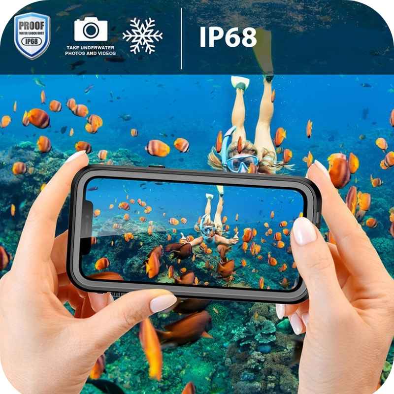 Underwater photography with the waterproof iPhone case—capturing clear, high-quality images while swimming, diving, and showering