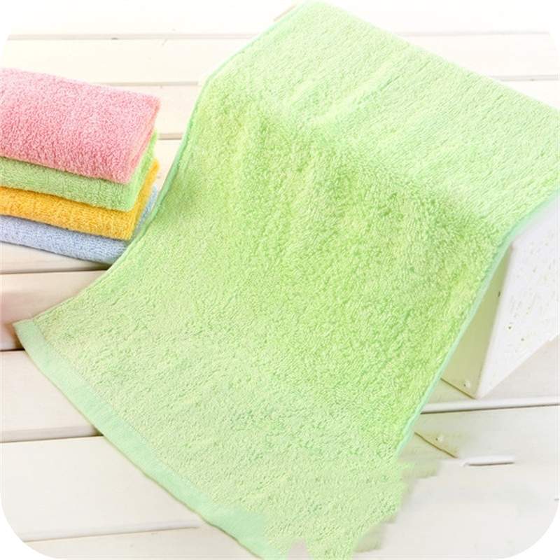 Showing the Green Bamboo Fiber Solid Color Children's Towel